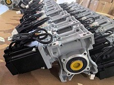 意大利艾思捷帶您了解伺服直角減速機(jī)/伺服蝸輪蝸桿減速機(jī)/伺服減速機(jī)