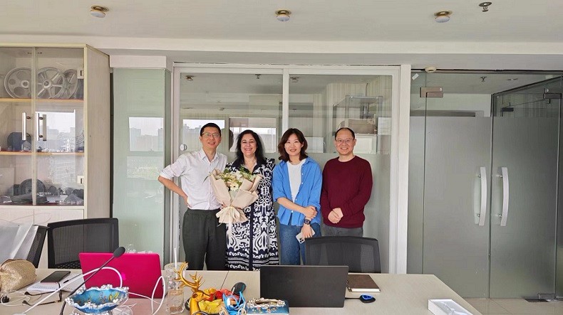 熱烈歡迎艾思捷意大利公司股東SARA到中國區開年度戰略會議